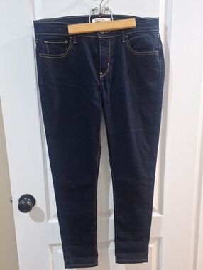 Levis 710 Super Skinny Dark Wash Skinny Jeans - Classic Indigo